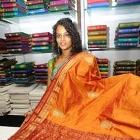 Sonia Deepti inaugurates silk showroom - Pictures | Picture 96945